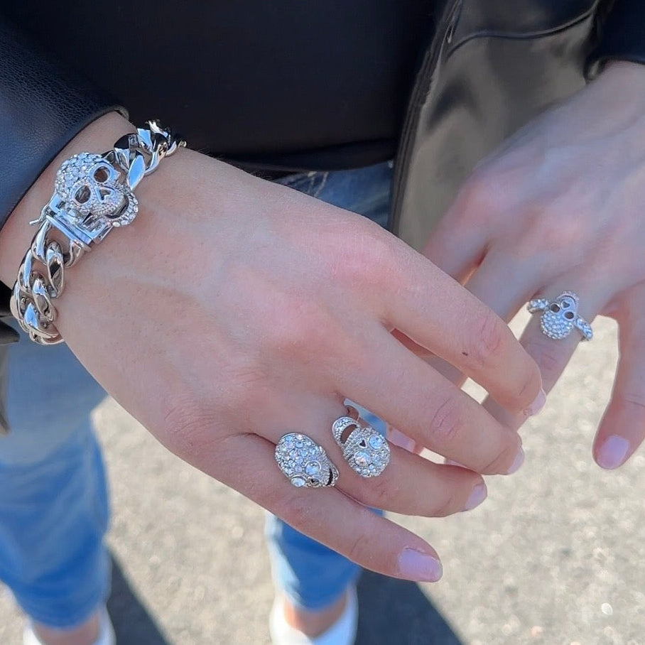 Double Skulls - White